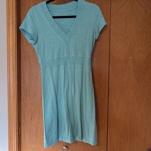 Lululemon Teal V-Neck Short Sleeve Dress